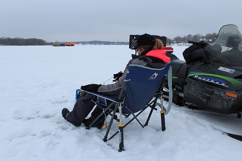 Discover ice fishing game